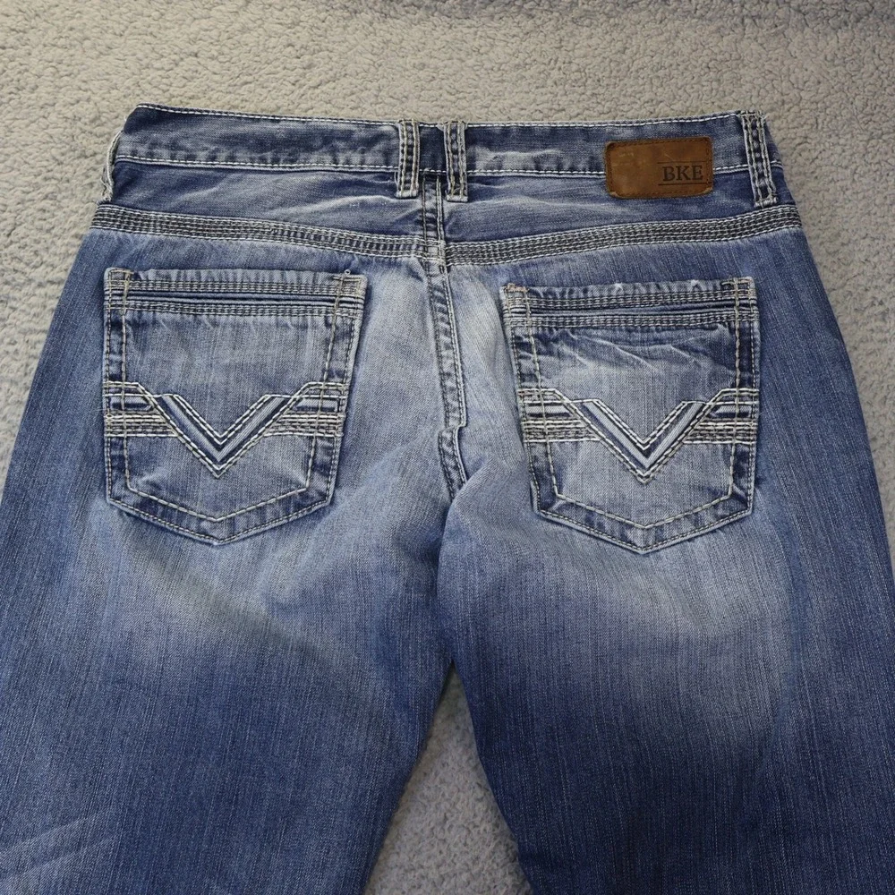 BKE Carter Mens Relaxed Straight Leg Blue Jeans 34S Medium Wash ABM20116